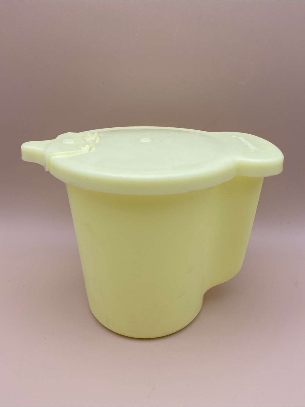 VINTAGE Yellow TUPPERWARE CREAMER WITH LID #574-11